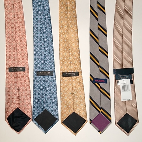 Men's Tie Lot - Picture 2 of 2
